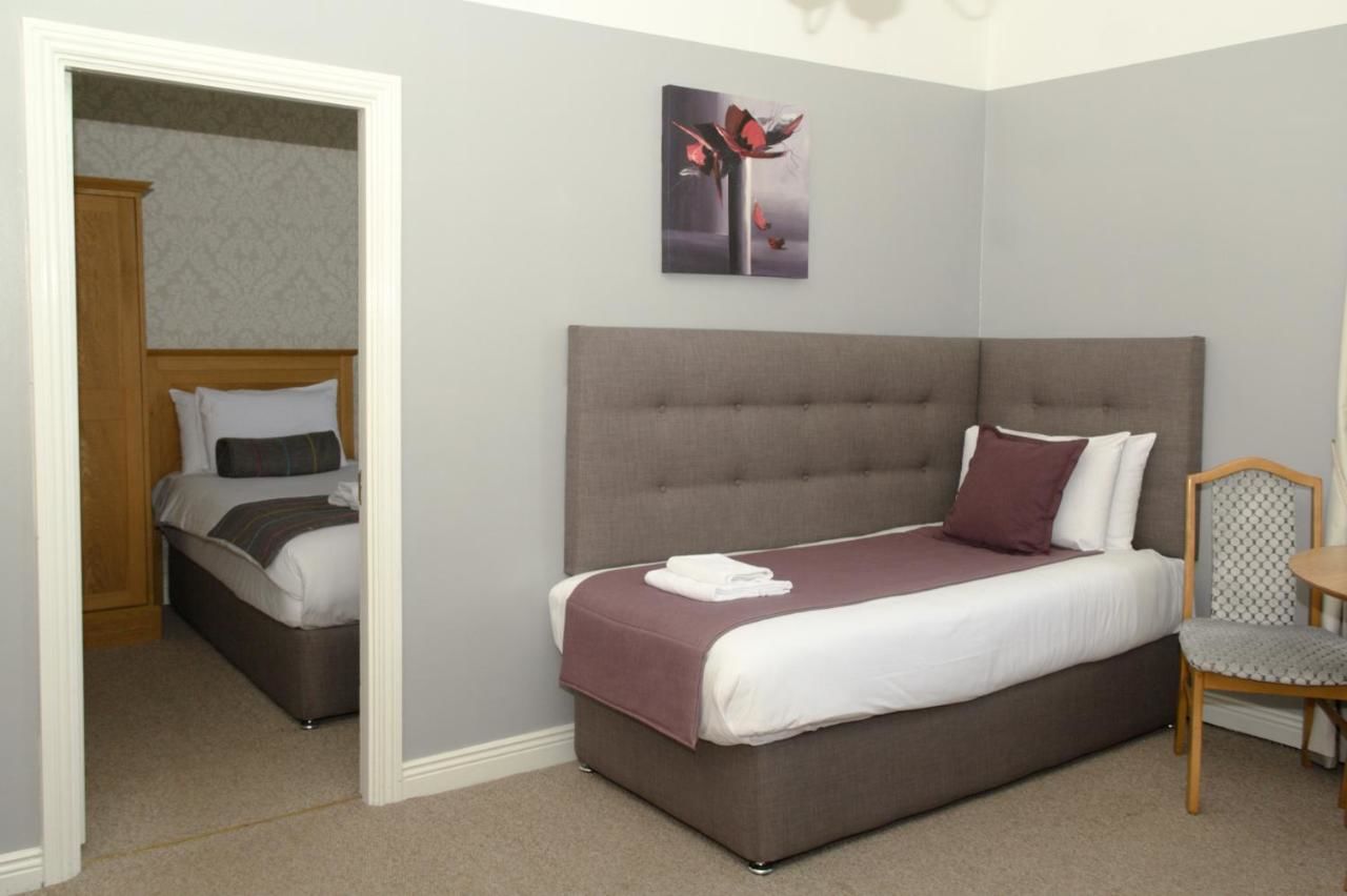 Гостевой дом Latchfords Townhouse Дублин-7