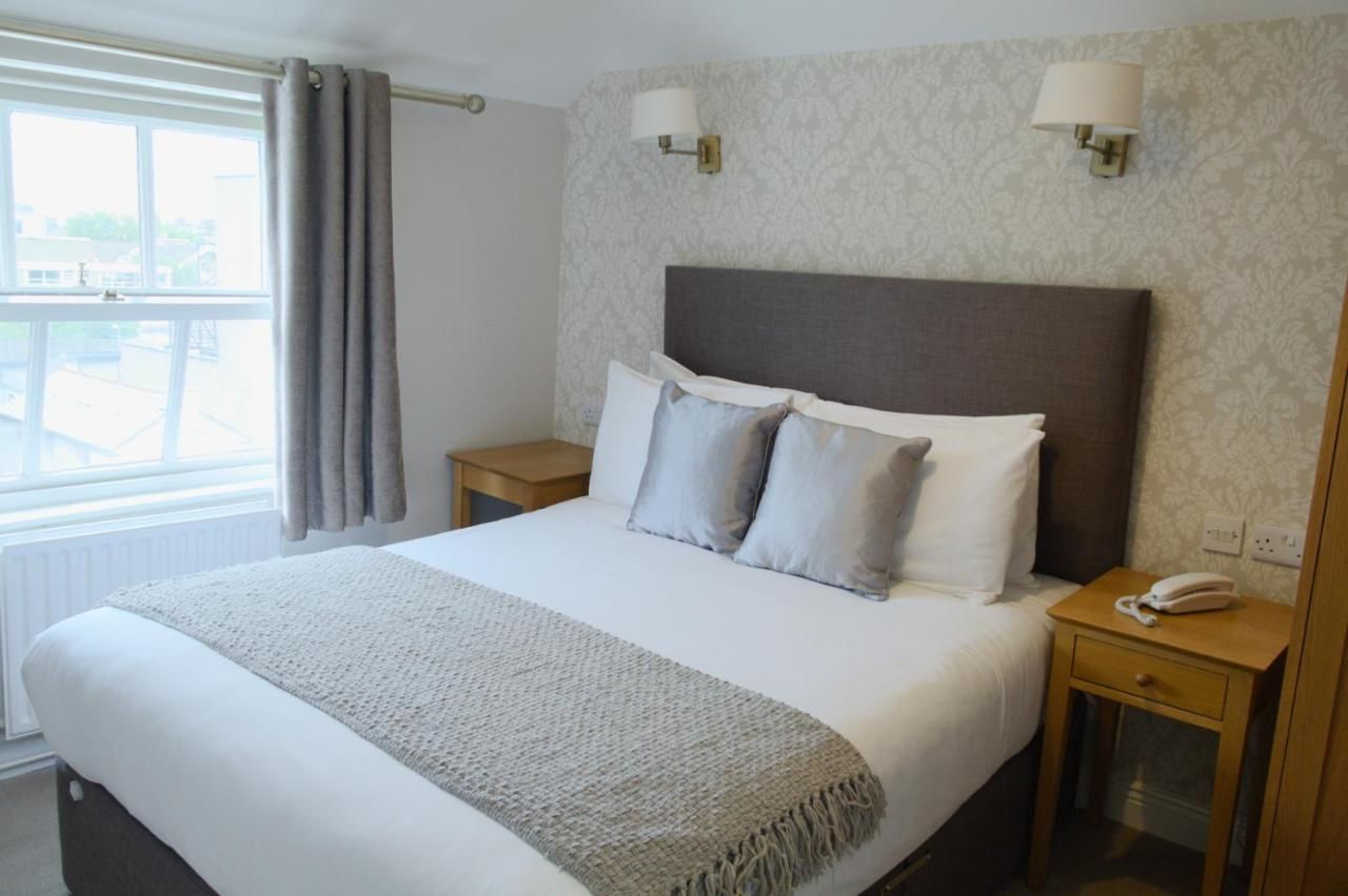 Гостевой дом Latchfords Townhouse Дублин-11