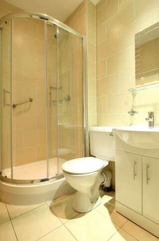 Гостевой дом Latchfords Townhouse Дублин Номер-студио-18