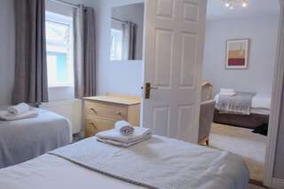 Гостевой дом Latchfords Townhouse Дублин Стандартный трехместный номер-студио-1