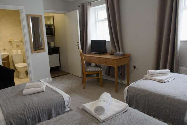 Гостевой дом Latchfords Townhouse Дублин-22