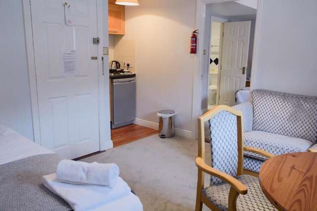 Гостевой дом Latchfords Townhouse Дублин-68